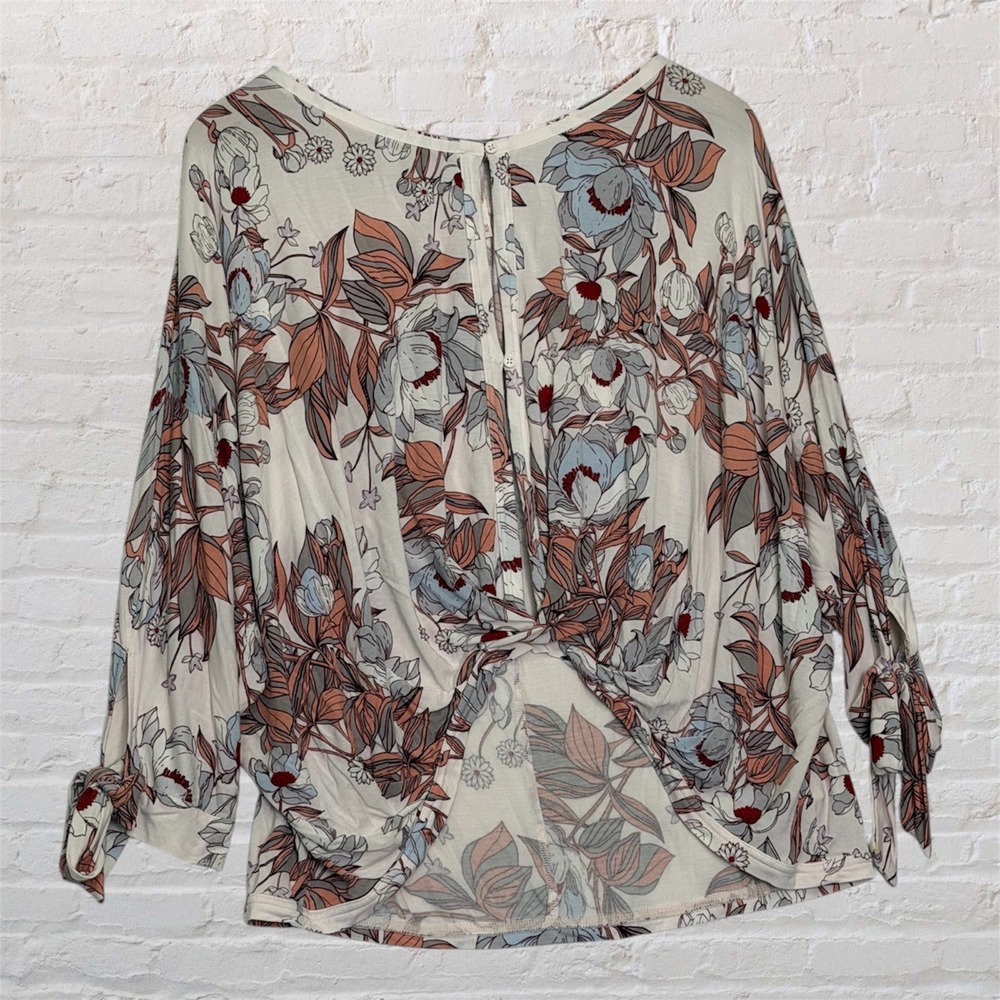 Free People Floral Twist Front Button Back Tie Sleeve Blouse Cream Pink Blue M‎